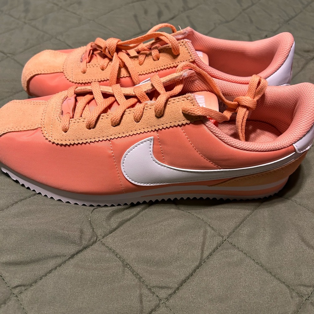 Nike Red and White Shoe Box with Label